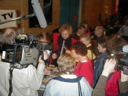 DR TV 2.jpg (18442 bytes)